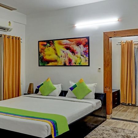 Treebo Umal Homestay Ganeshguri Guwahati Bagian luar foto