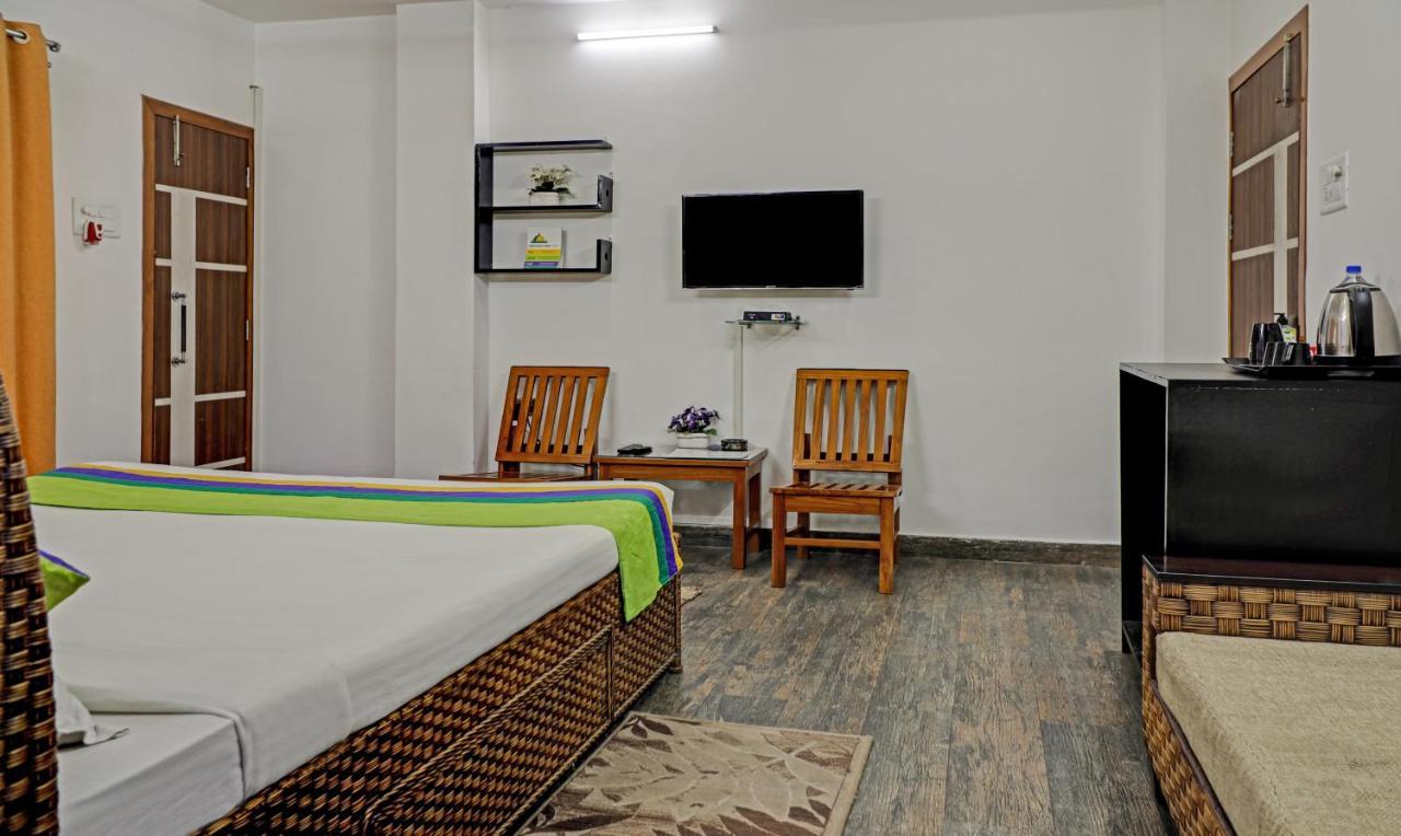 Treebo Umal Homestay Ganeshguri Guwahati Bagian luar foto