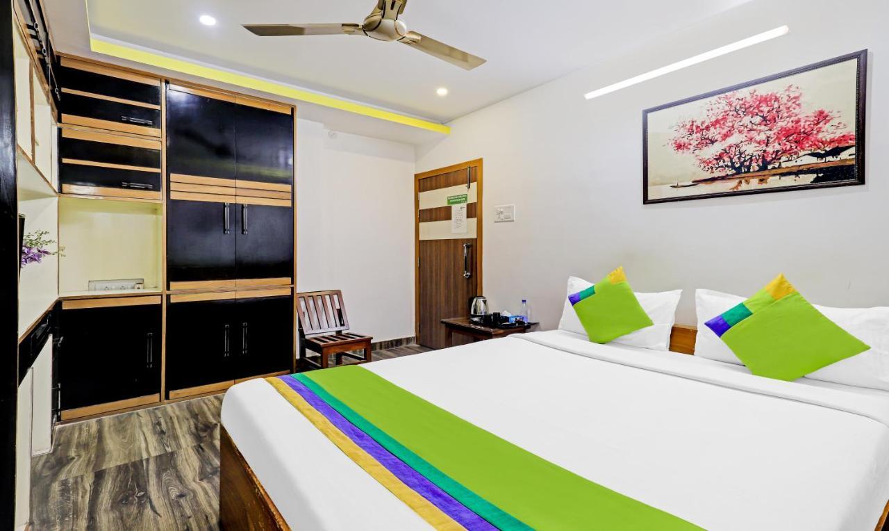 Treebo Umal Homestay Ganeshguri Guwahati Bagian luar foto