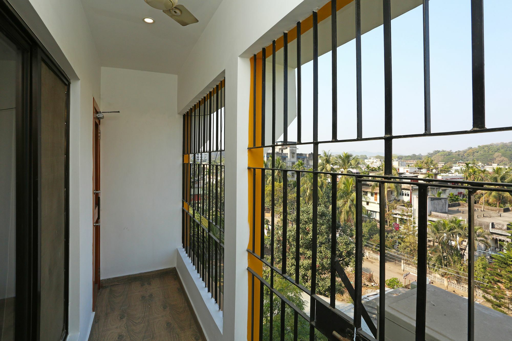 Treebo Umal Homestay Ganeshguri Guwahati Bagian luar foto